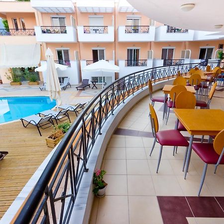 Hotel Filia ลีเมนาส ภายนอก รูปภาพ